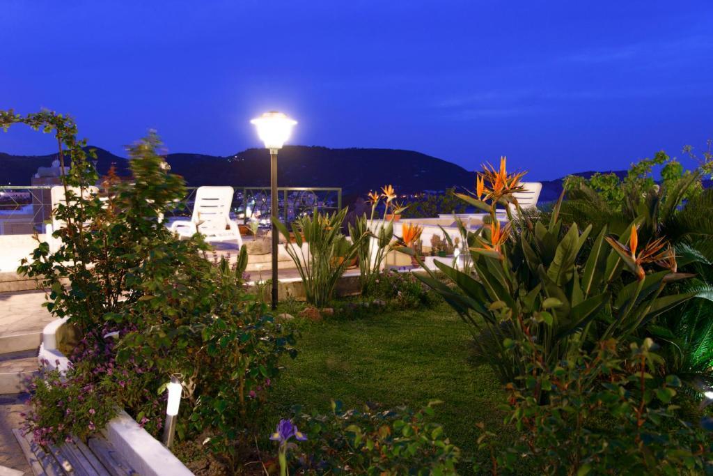 Villa Ersilia Понца Экстерьер фото