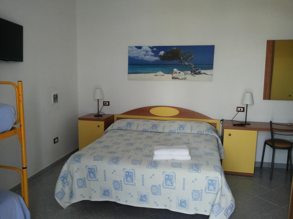 Villa Ersilia Понца Экстерьер фото